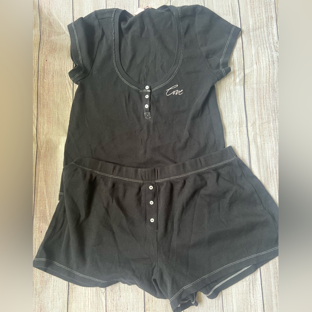 VICTORIA’S SECRET Cotton Thermal Short PJ Set
